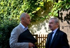 Il direttore del Museo Adriano Cattani e il sindaco Gianfranco Lazzarini